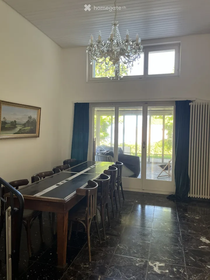 Ampia casa unifamiliare ai piedi del Zugerberg