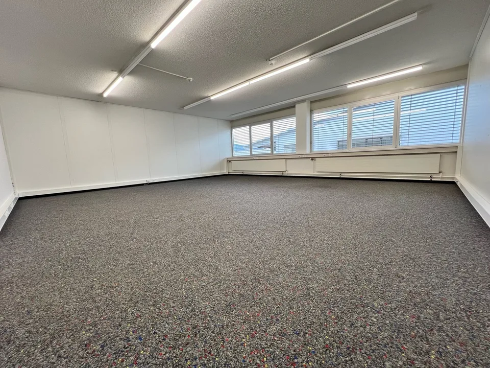 Büroflächen 100 - 400 m2 (Diverse Büroräume)