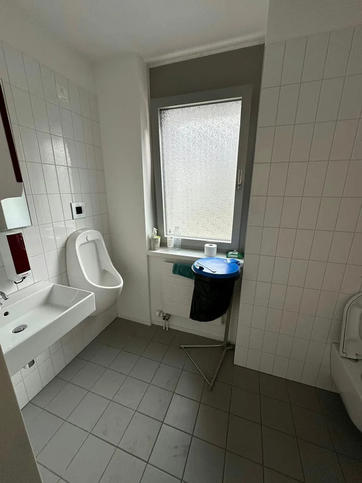 Bureau aménagé recherche sous-locataire – photo 12 sur 12