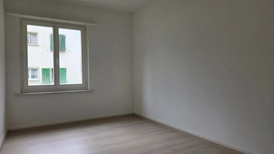 Wohnung in einem kleinen Gebäude mit 4 Wohnungen.