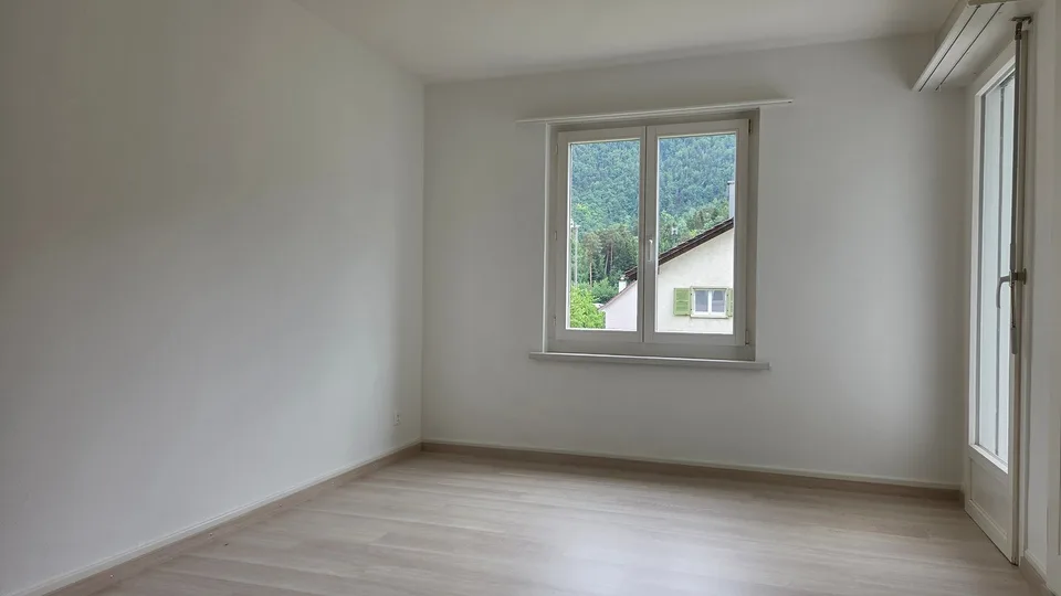 Wohnung in einem kleinen Gebäude mit 4 Wohnungen.