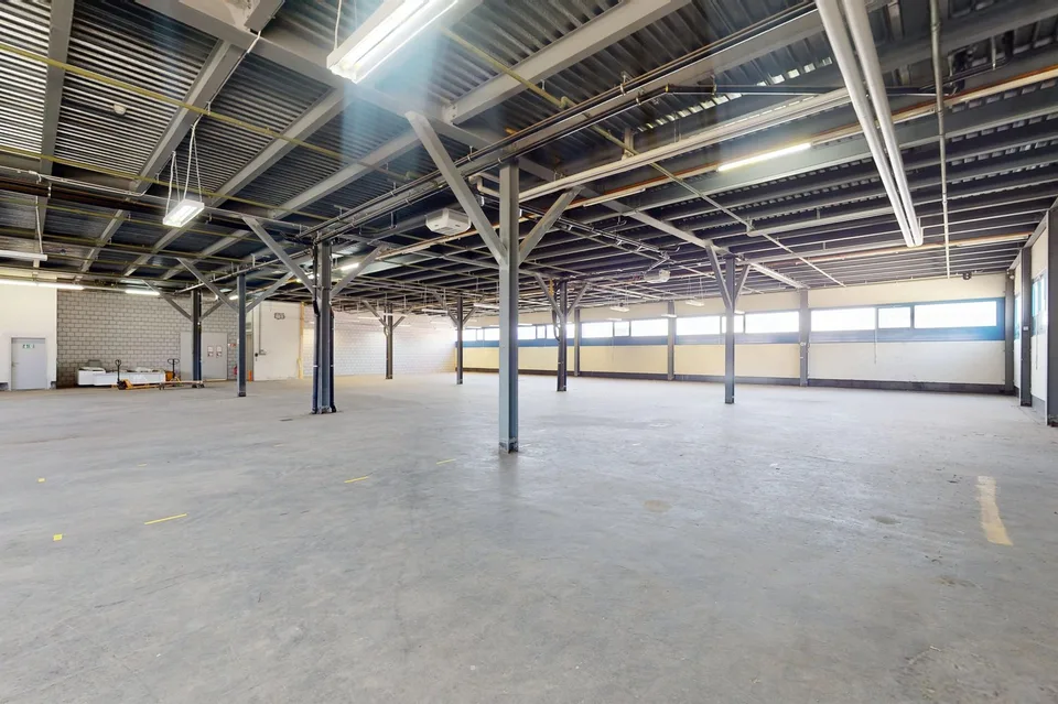 Grosszügige Lagerfläche (ca. 830 m2) im 2. Obergeschoss