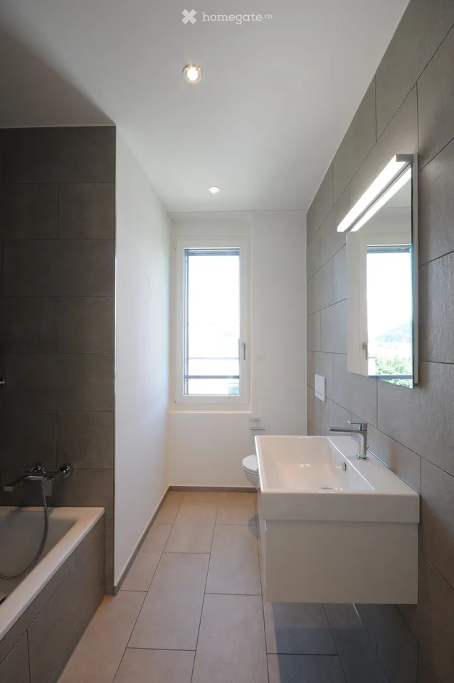 Moderne 4.5-Zimmerwohnung im 2. OG zu vermieten