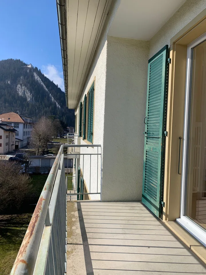 Charmant appartement de 4.5 pièces avec balcon