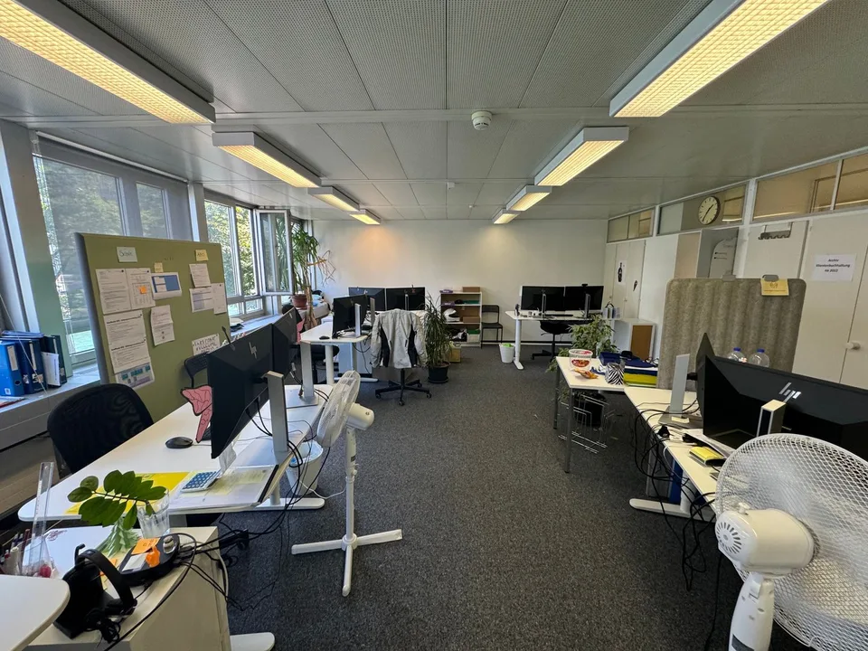 Zentrale Büro- und Gewerbefläche mit Blick auf die Aare – Foto 21 von 26