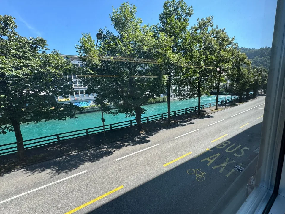 Zentrale Büro- und Gewerbefläche mit Blick auf die Aare – Foto 10 von 26