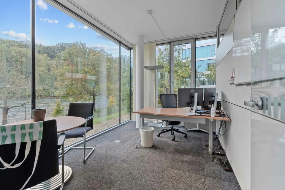 Espace commercial moderne de 250m² - divisible - polyvalent