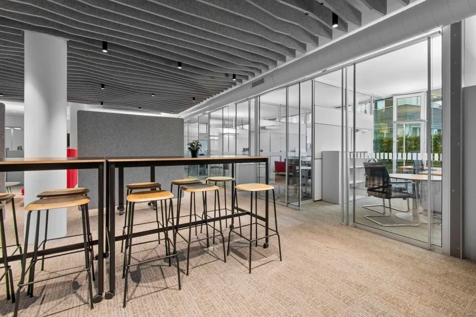 Spazio commerciale moderno di 250m² - divisibile - versatile – foto 9 di 11
