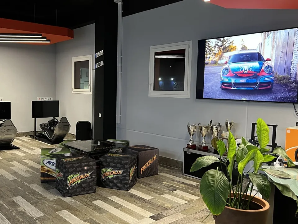 Geräumiger Büro- / Handwerksraum, nicht störend, 200 m² in Muzzano – Foto 8 von 11