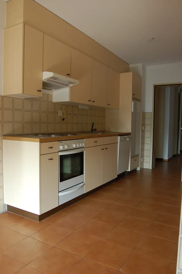 Wohnung mit 4.5 Zimmern in ruhiger Lage im Grünen – Foto 6 von 7
