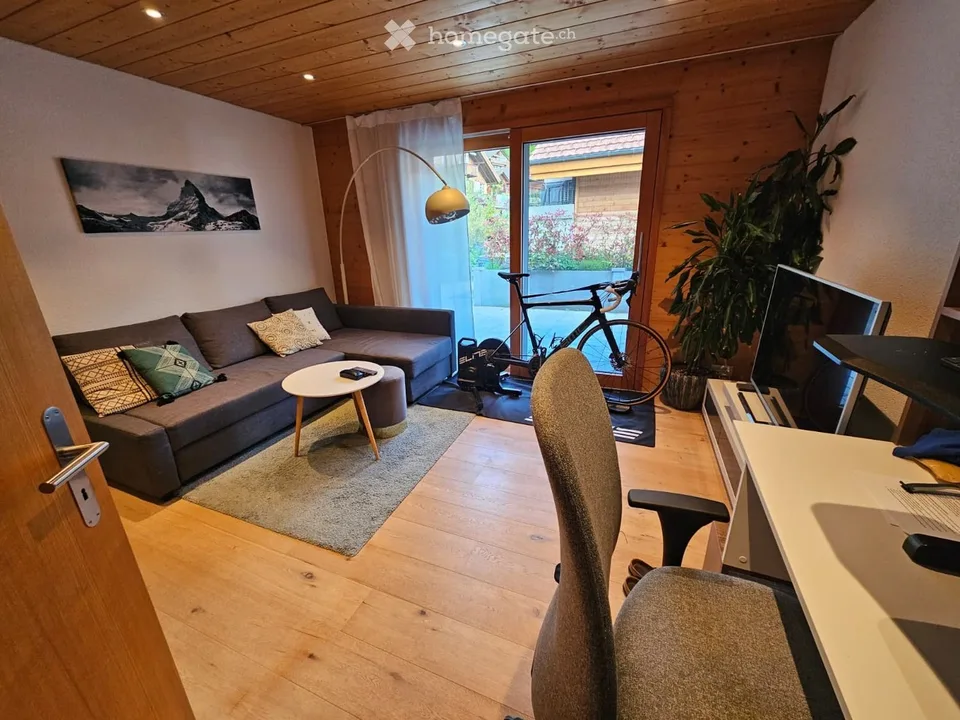 Traumhafte 3.5-Zimmer-Wohnung mit Seeblick in Oberhofen