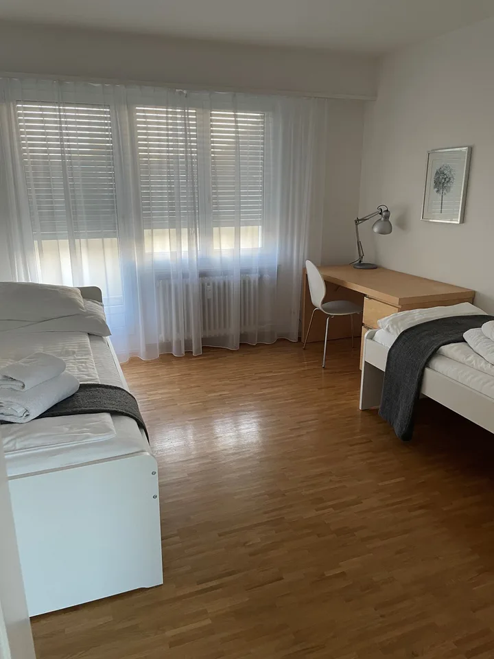 Top-Etage-Zweizimmerwohnung in der Nähe des Schüztenmatt-Parks – Foto 6 von 11