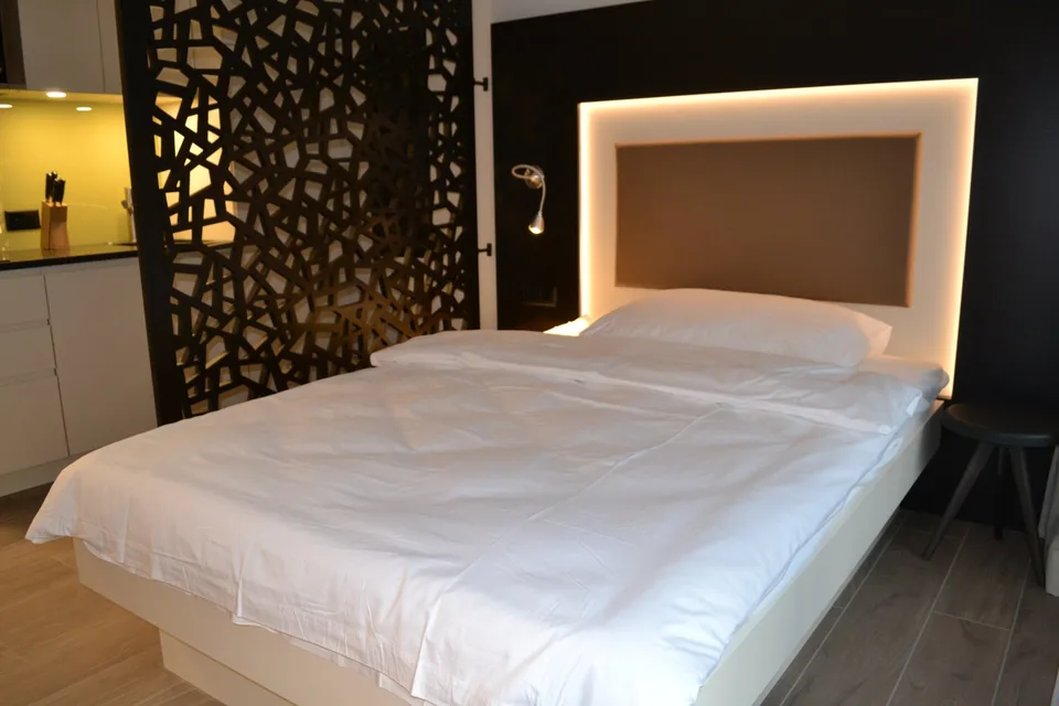 Appartements d'affaires complètement meublés à louer à Stansstad