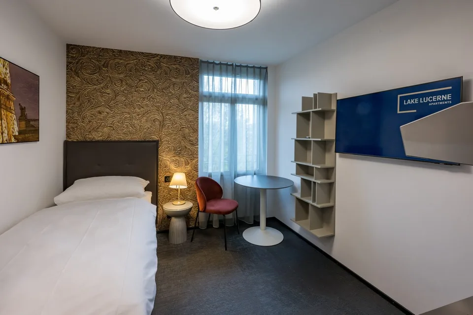 Neues möbliertes Studio an sehr zentraler Lage in Kriens