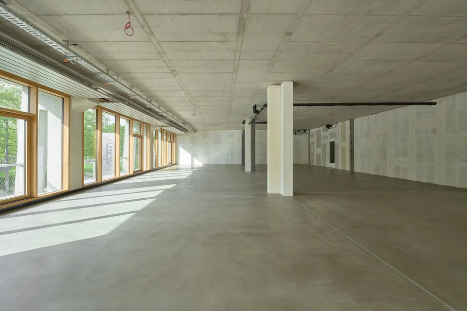Office space in Main Campus HQ – approx. 300 m² on the 1st floor – photo 8 of 9
