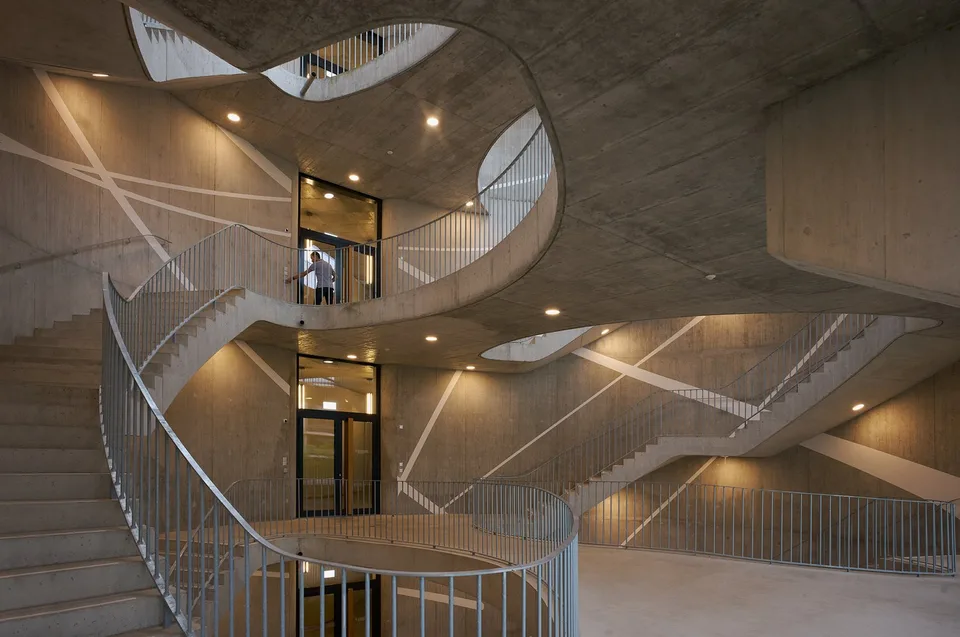 Espace de bureau au Main Campus HQ – environ 300 m² au 1er étage
