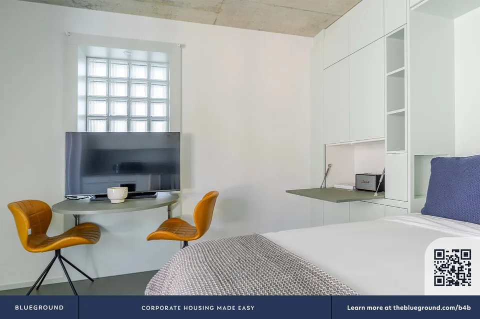 Blueground ID229, Oerlikon