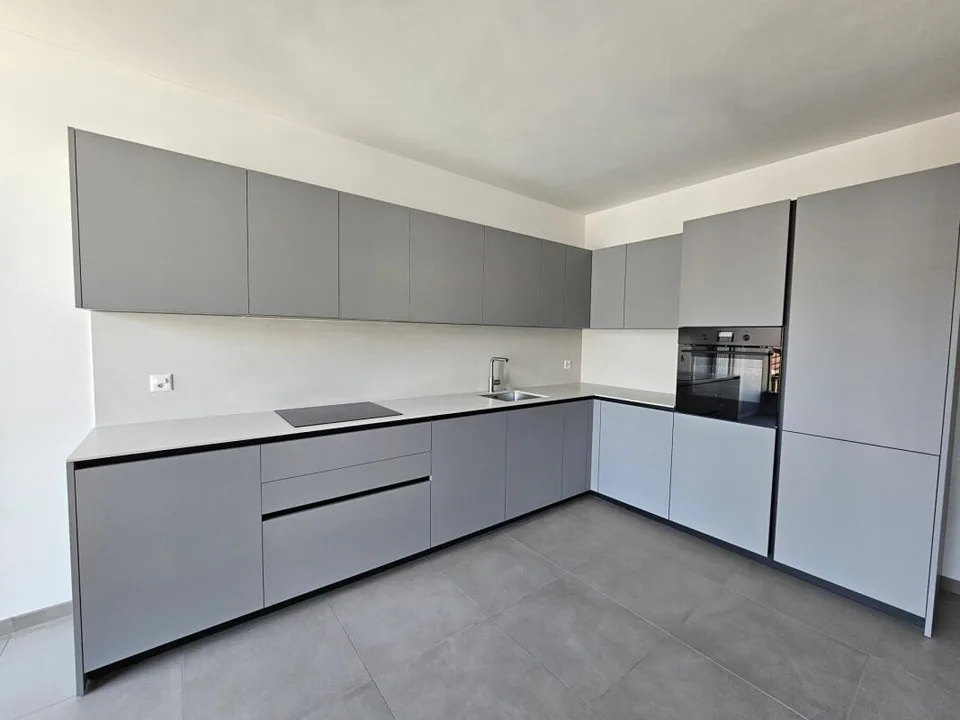 Neue 4.5-Zimmer-Duplexwohnung mit Balkon