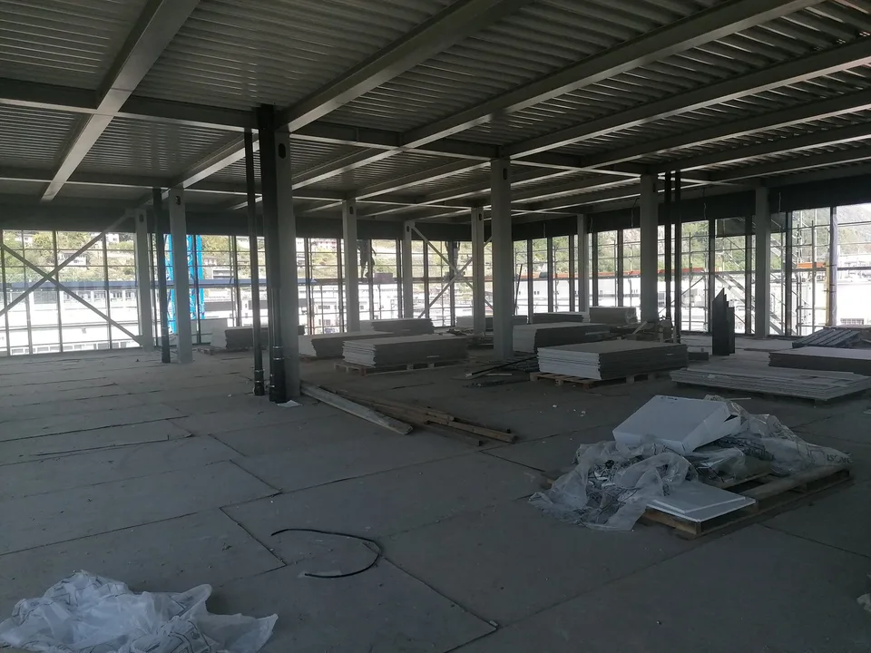 Büro/Labor in Riazzino-Locarno 560 m²