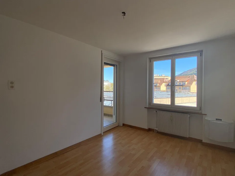 Nouvelle opportunité ! Bel appartement de 4 pièces au coeur de Tavannes