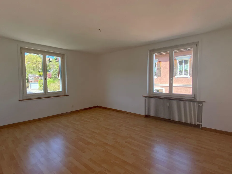 Nouvelle opportunité ! Bel appartement de 4 pièces au coeur de Tavannes