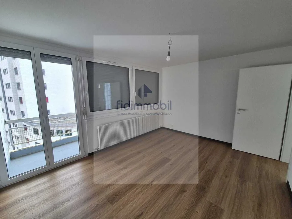Splendido appartamento di 2.5 locali nuovo in affitto a La Chaux-de-Fonds