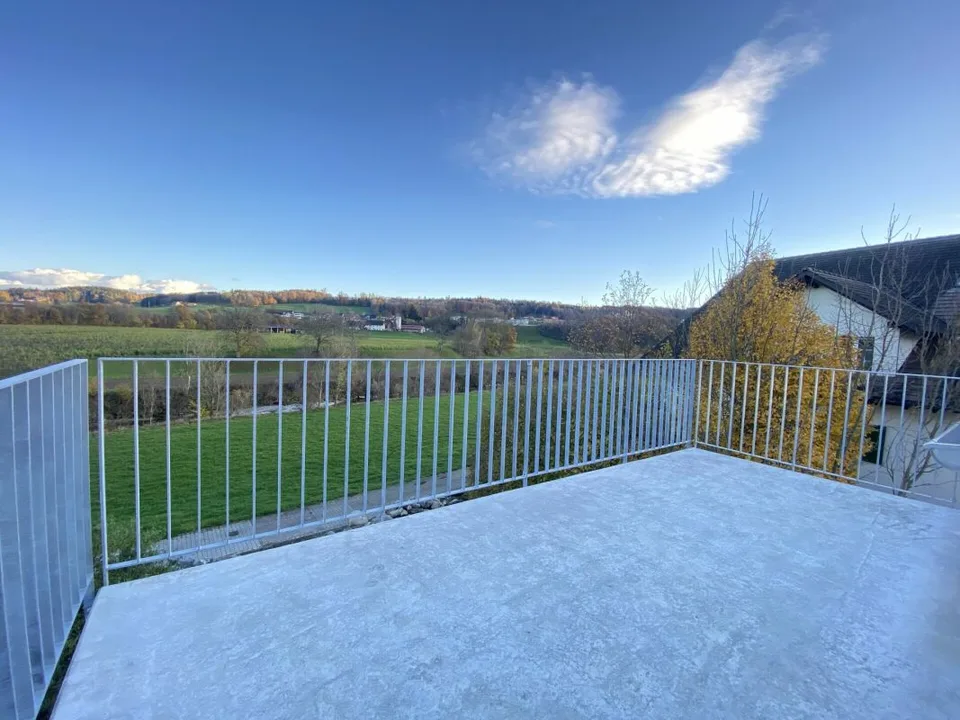 Appartamento di 4,5 locali con vista sul verde