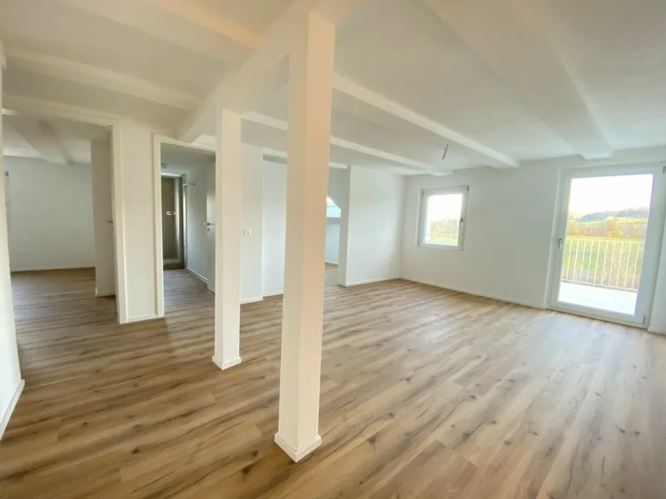 Appartamento di 4,5 locali con vista sul verde