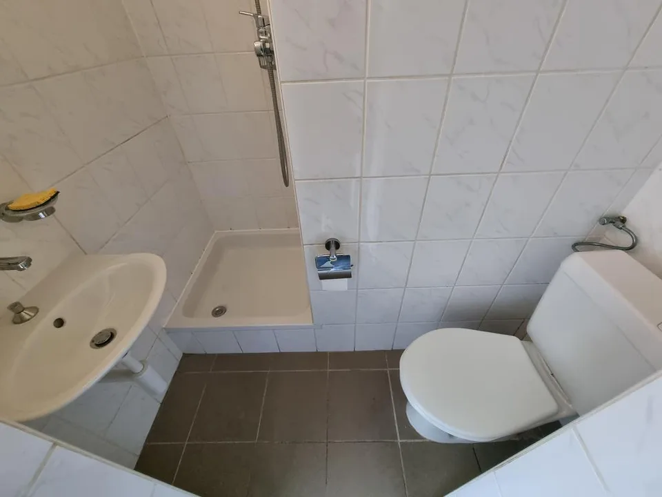 Charmanter 1,5-Raum-Wohnung in der Nähe aller Annehmlichkeiten – Foto 7 von 12