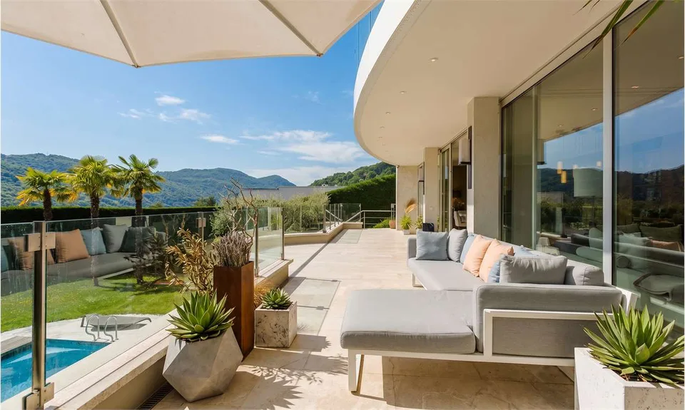 Prästigieuse moderne Villa mit SPA und Panoramablick auf den Luganer See – Foto 11 von 13
