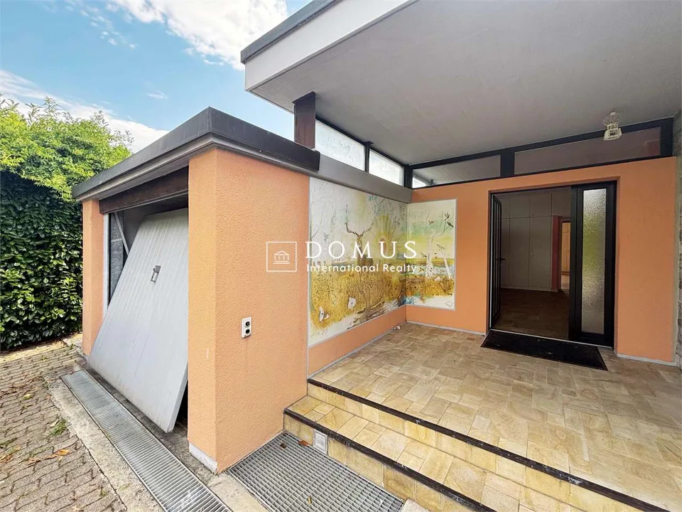 Villa con piscina, da ristrutturare, con grande potenziale