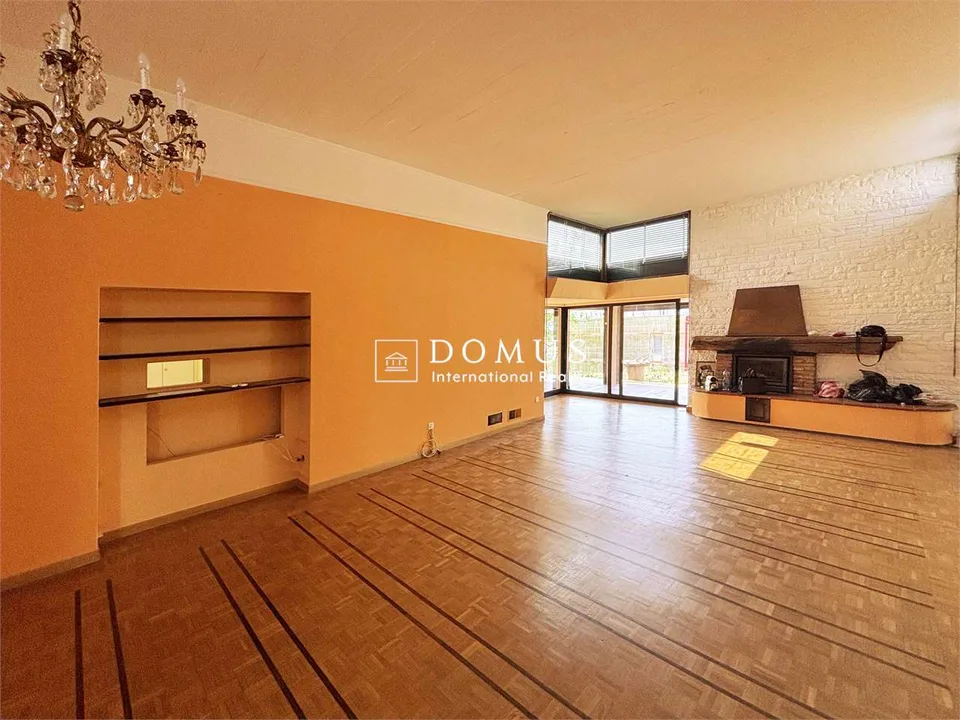 Villa mit Pool, zu renovieren, mit großem Potenzial – Foto 6 von 13