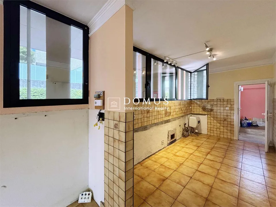 Villa mit Pool, zu renovieren, mit großem Potenzial – Foto 8 von 13