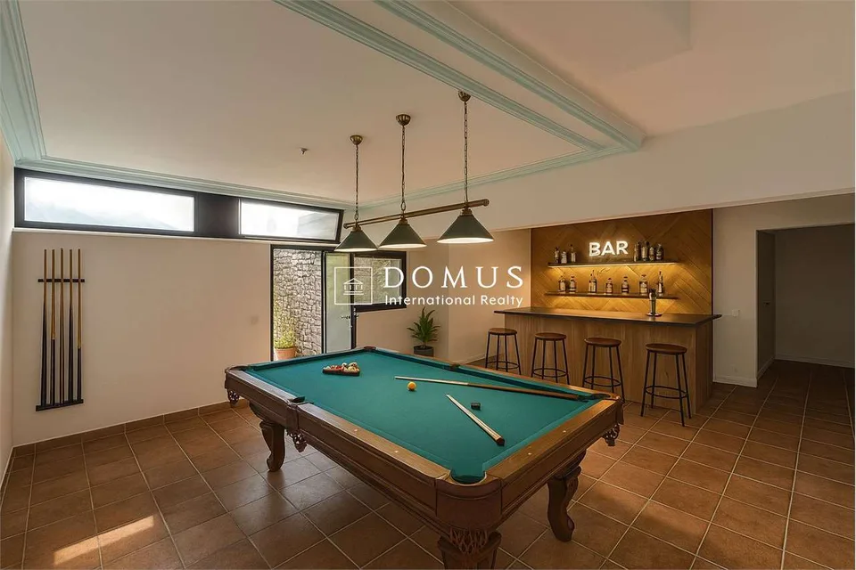 Villa mit Pool, zu renovieren, mit großem Potenzial – Foto 13 von 13