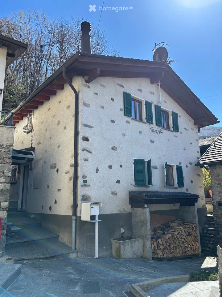 Casa di 110mq a Medeglia con
