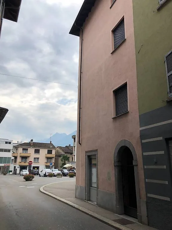 Biasca - Stabile a reddito in zona centralissima