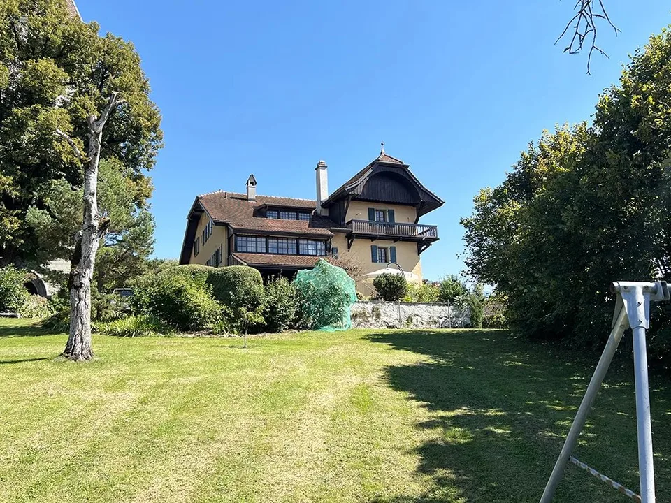 Magnifique propriété de 12 pièces