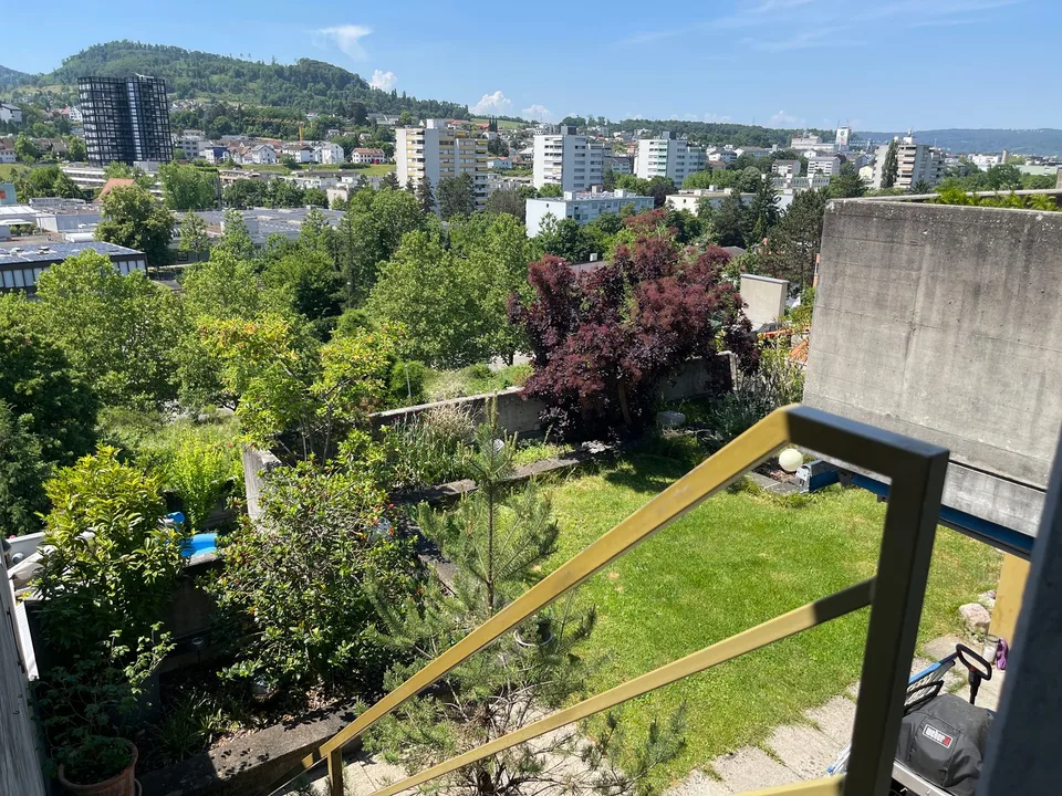 3.5-Zimmer-Eigentumswohnung mit Studio, grosszügigen Terrassen und idealer Lage. – Foto 18 von 26