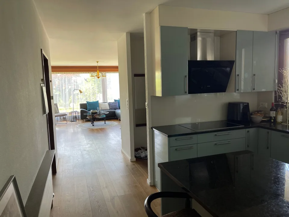 3.5-Zimmer-Eigentumswohnung mit Studio, grosszügigen Terrassen und idealer Lage. – Foto 10 von 26