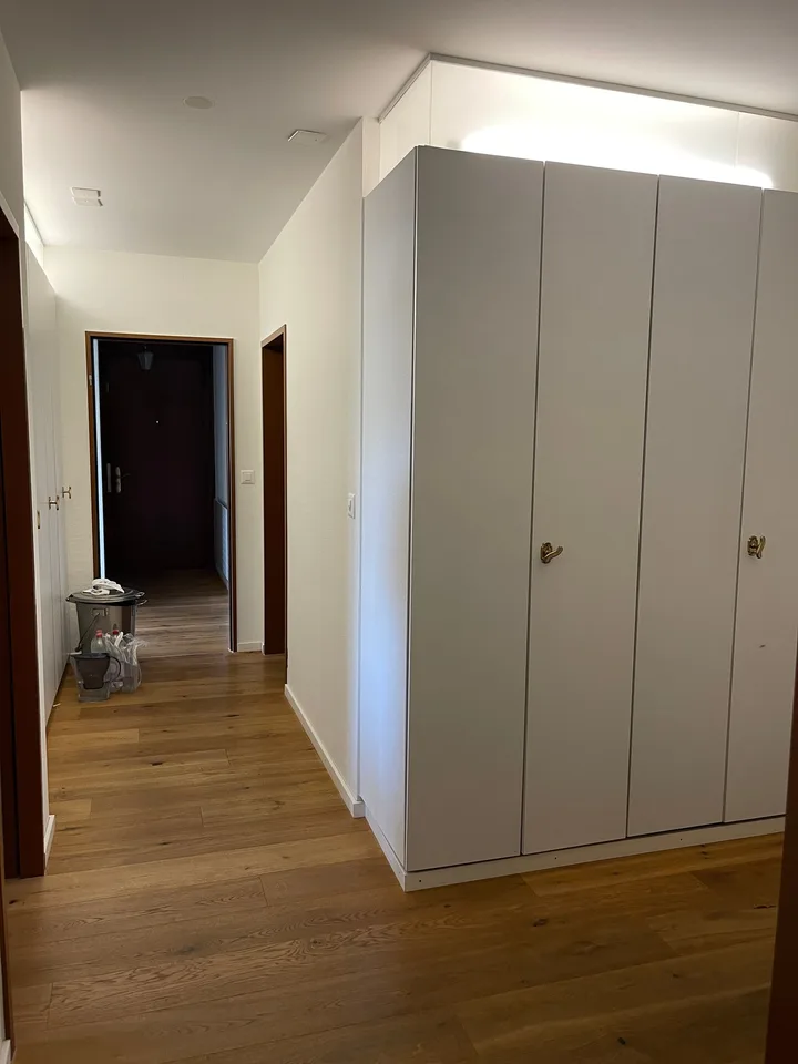 3.5-Zimmer-Eigentumswohnung mit Studio, grosszügigen Terrassen und idealer Lage. – Foto 12 von 26