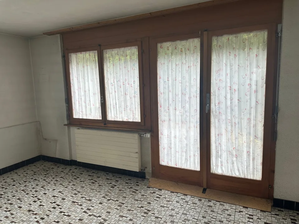 Spacious house to renovate in Haute-Nendaz – photo 14 of 16