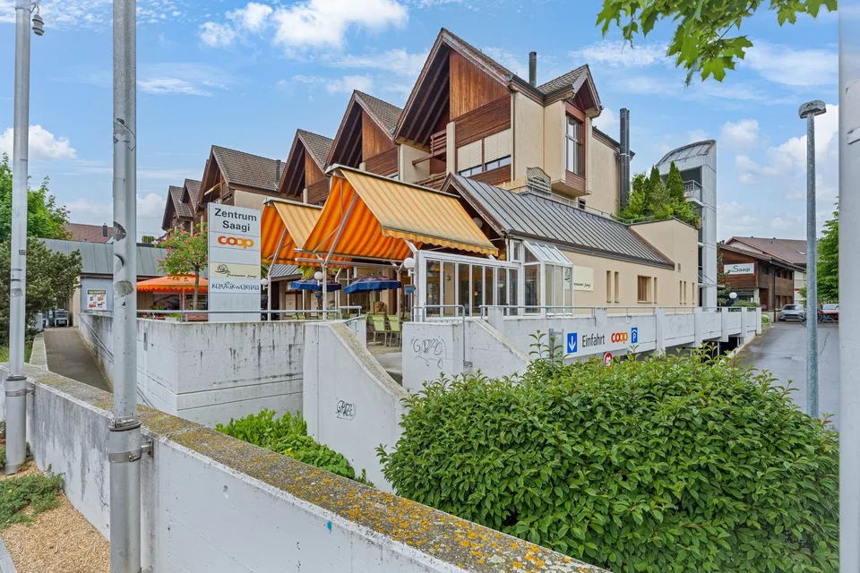 Charmantes Restaurant mit Terrasse