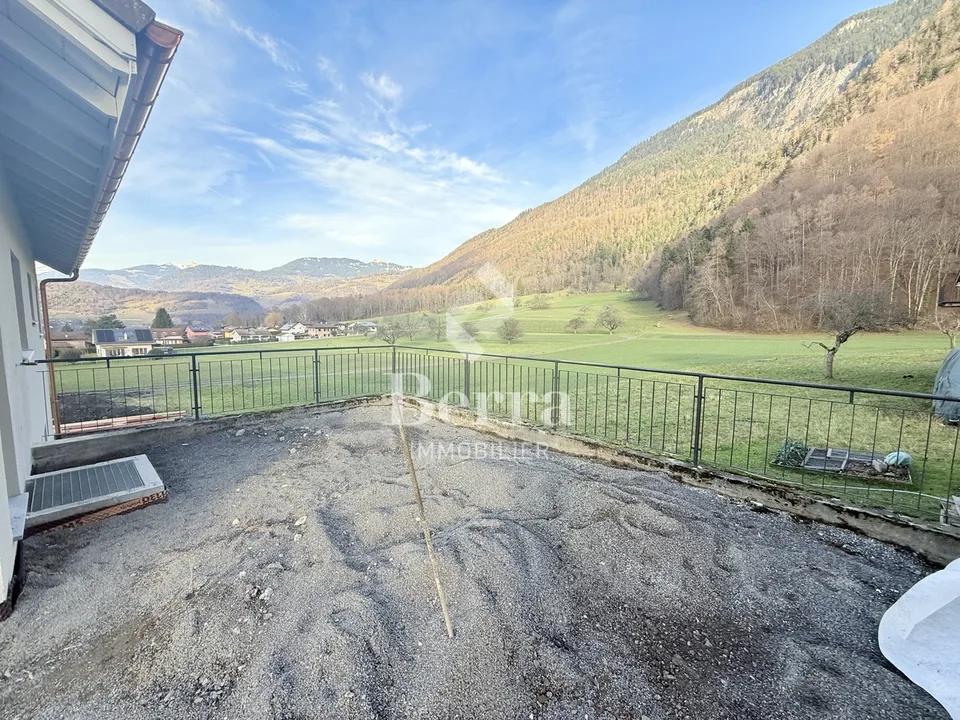 in campagna ! a Châtel-sur-Bex, consegnato con orto privato