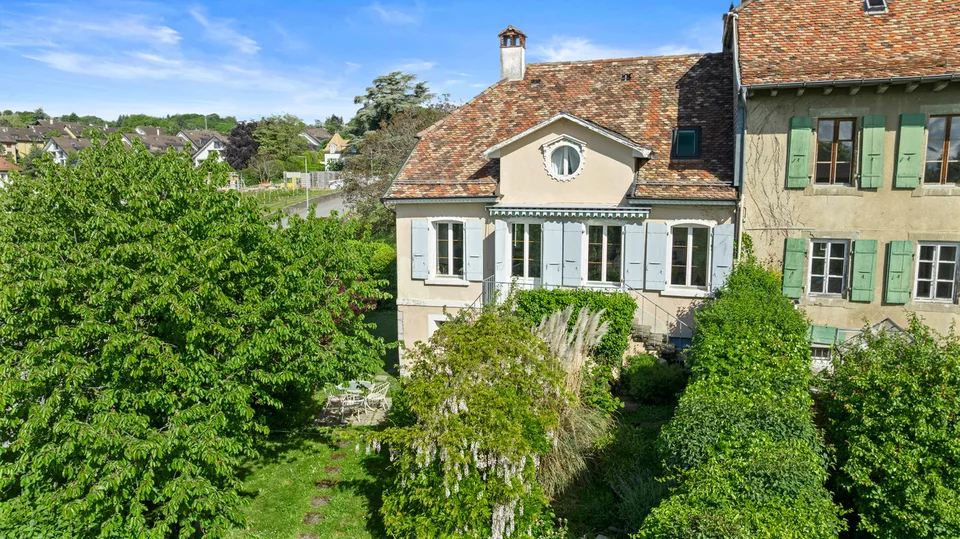Maison au charme d'antan avec vue sur le lac Léman
