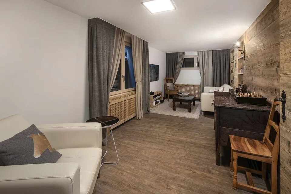 DUPLEX DE STANDING ENTIÈREMENT RÉNOVÉ ! – foto 26 di 29