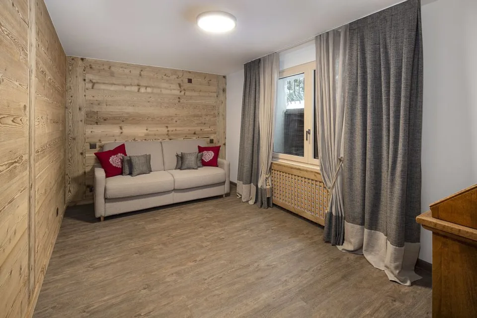 DUPLEX DE STANDING ENTIÈREMENT RÉNOVÉ ! – foto 27 di 29