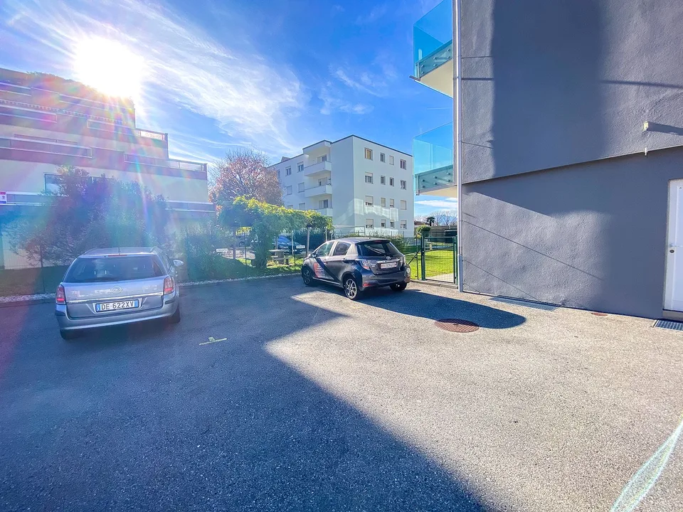 Appartement moderne 4.5 pièces avec balcon et garage à Bellinzona – photo 21 sur 25