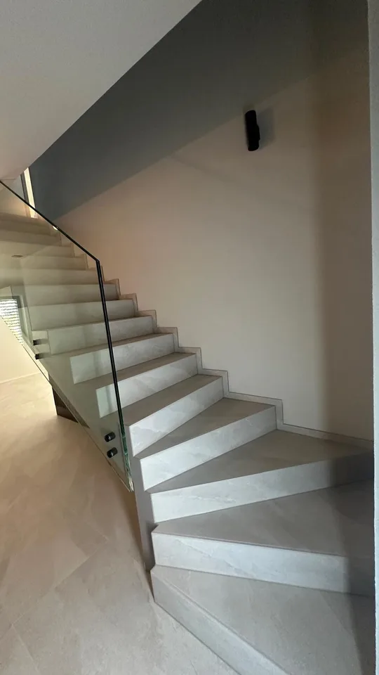Charmanter Einfamilienhaus mit 5.5 Zimmern in Bassecourt – Foto 10 von 18