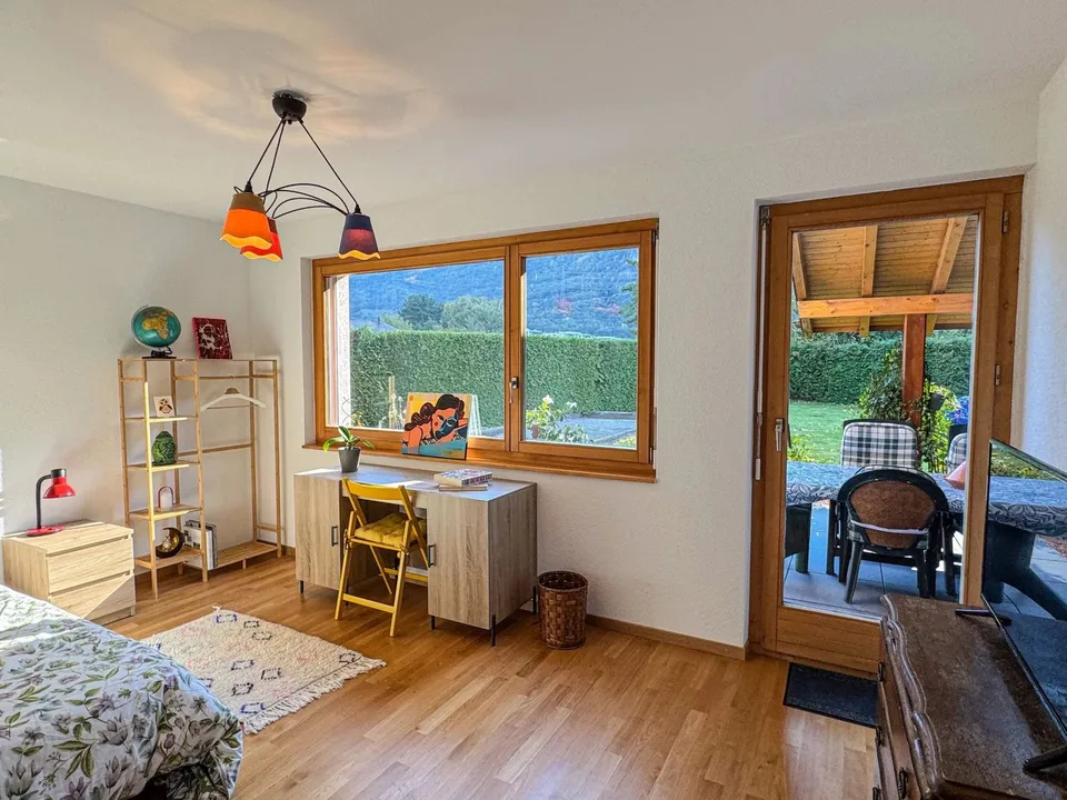 Villa mit Charme und schönem Außenbereich – Foto 6 von 13