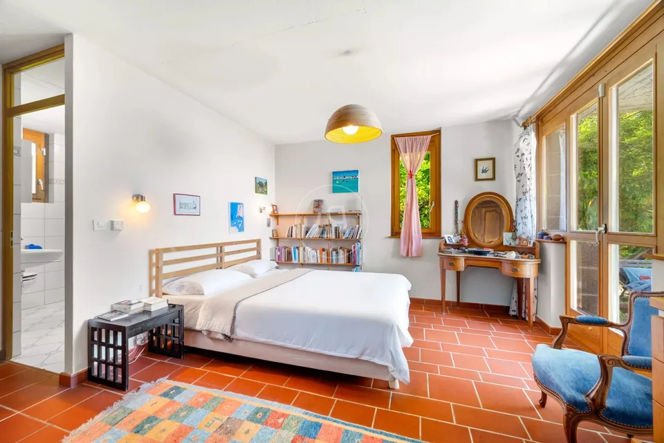 Schönes Familienhaus mit Pool in der Nähe von Rolle – Foto 10 von 13